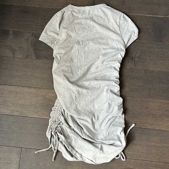 Calvin Klein t-shirt dress -sm - Picture 3 of 4
